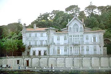 Bosphorus Mansion